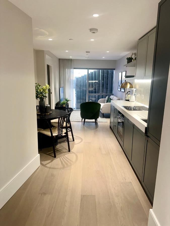 Godson Luxury One Bed Apartment Лондон Екстериор снимка