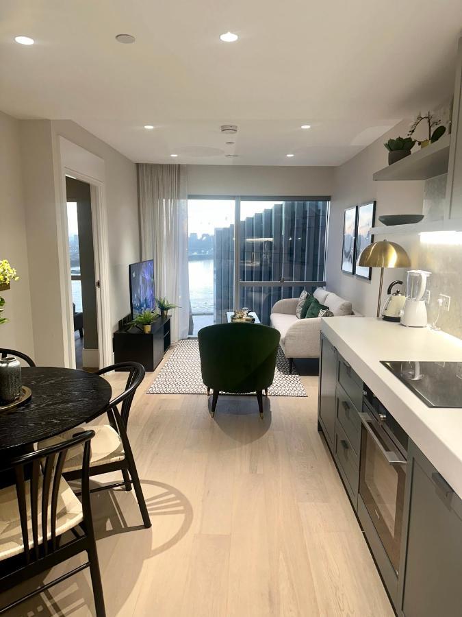 Godson Luxury One Bed Apartment Лондон Екстериор снимка
