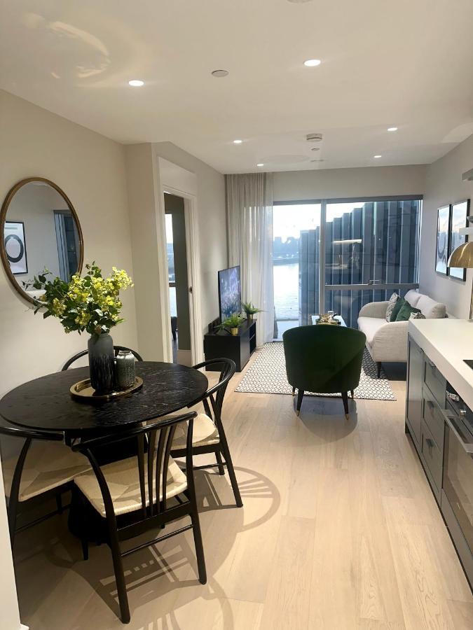 Godson Luxury One Bed Apartment Лондон Екстериор снимка