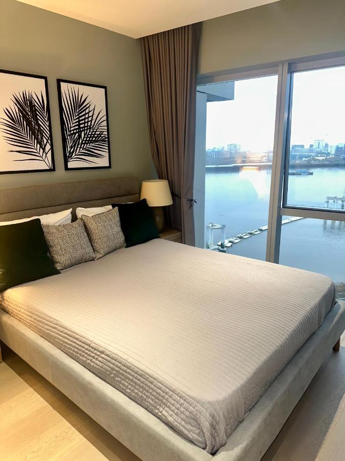 Godson Luxury One Bed Apartment Лондон Екстериор снимка